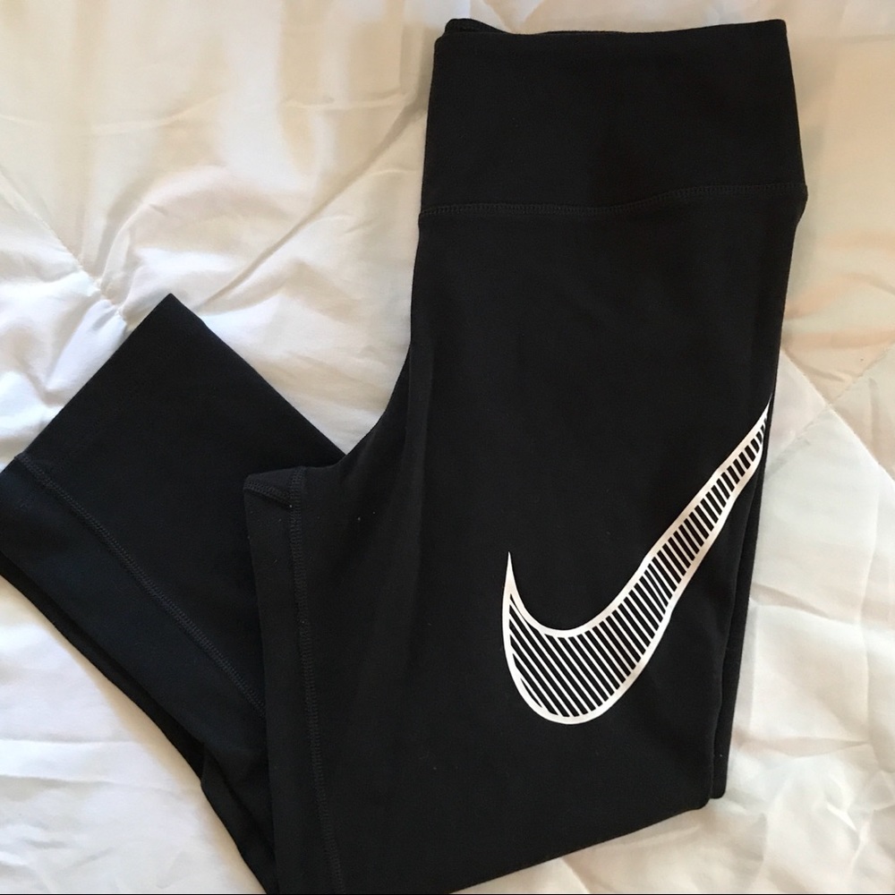 Nike Dri Fit Leggings with Logo